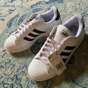 adidas Women's Grand Court Sneaker, size 7, new with tags, never worn